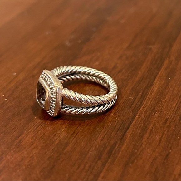 David Yurman Ring Petite Albion- 
Sterling Silver with Morganite - Picture 5 of 8